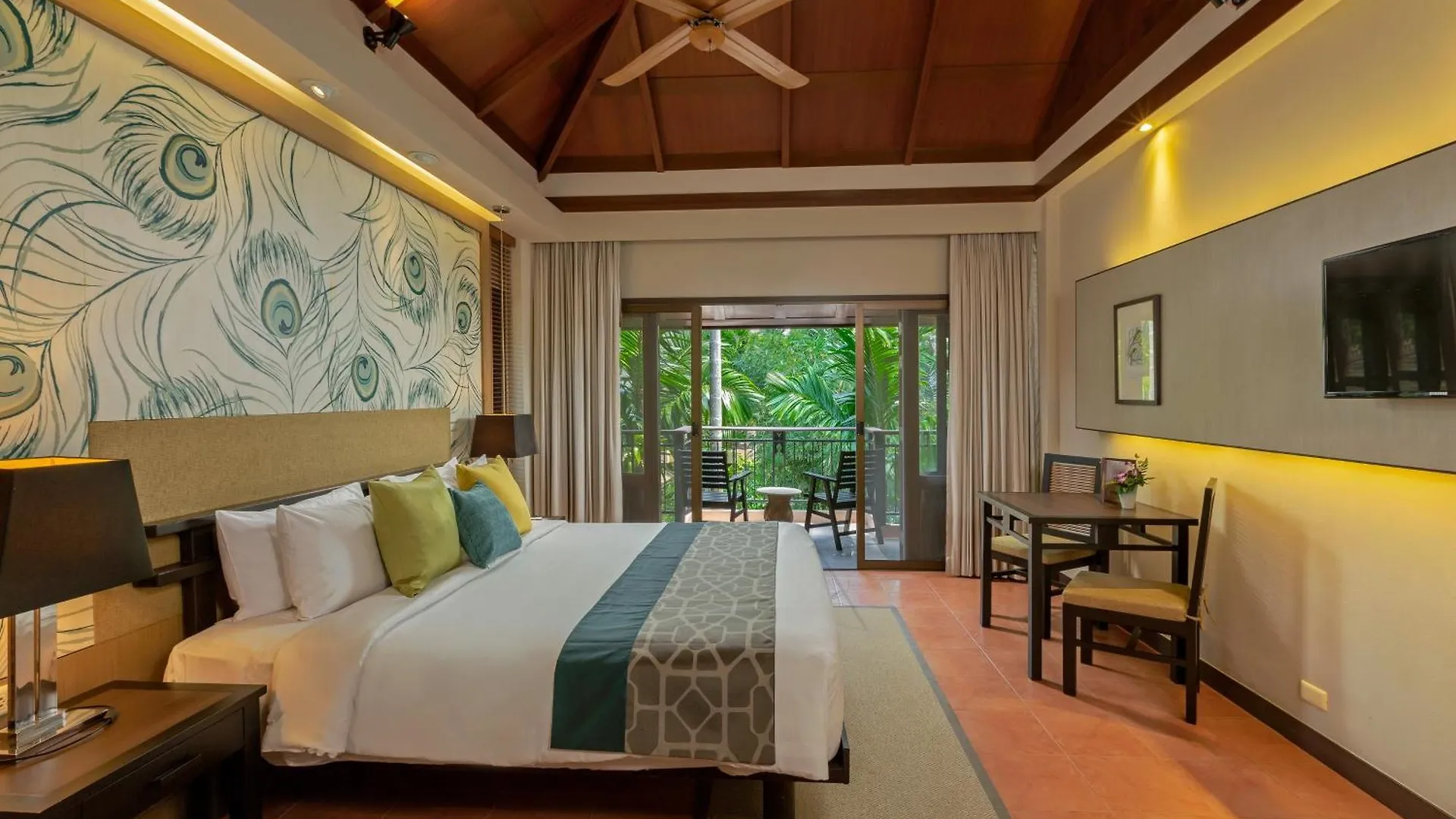 *****  Khaolak Merlin Resort Khao Lak Thailand