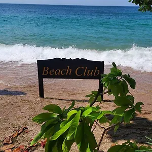 Beach Club 3* Koh Tao