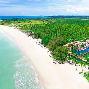 אתר נופש Graceland Khaolak Beachfront, קאו לק